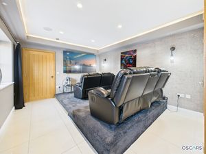 Photo 36- click for photo gallery